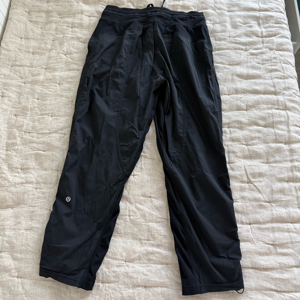 Lululemon Women's Dance Studio Crop 25" Pants Unlined Black Size 6 - Picture 2 of 9